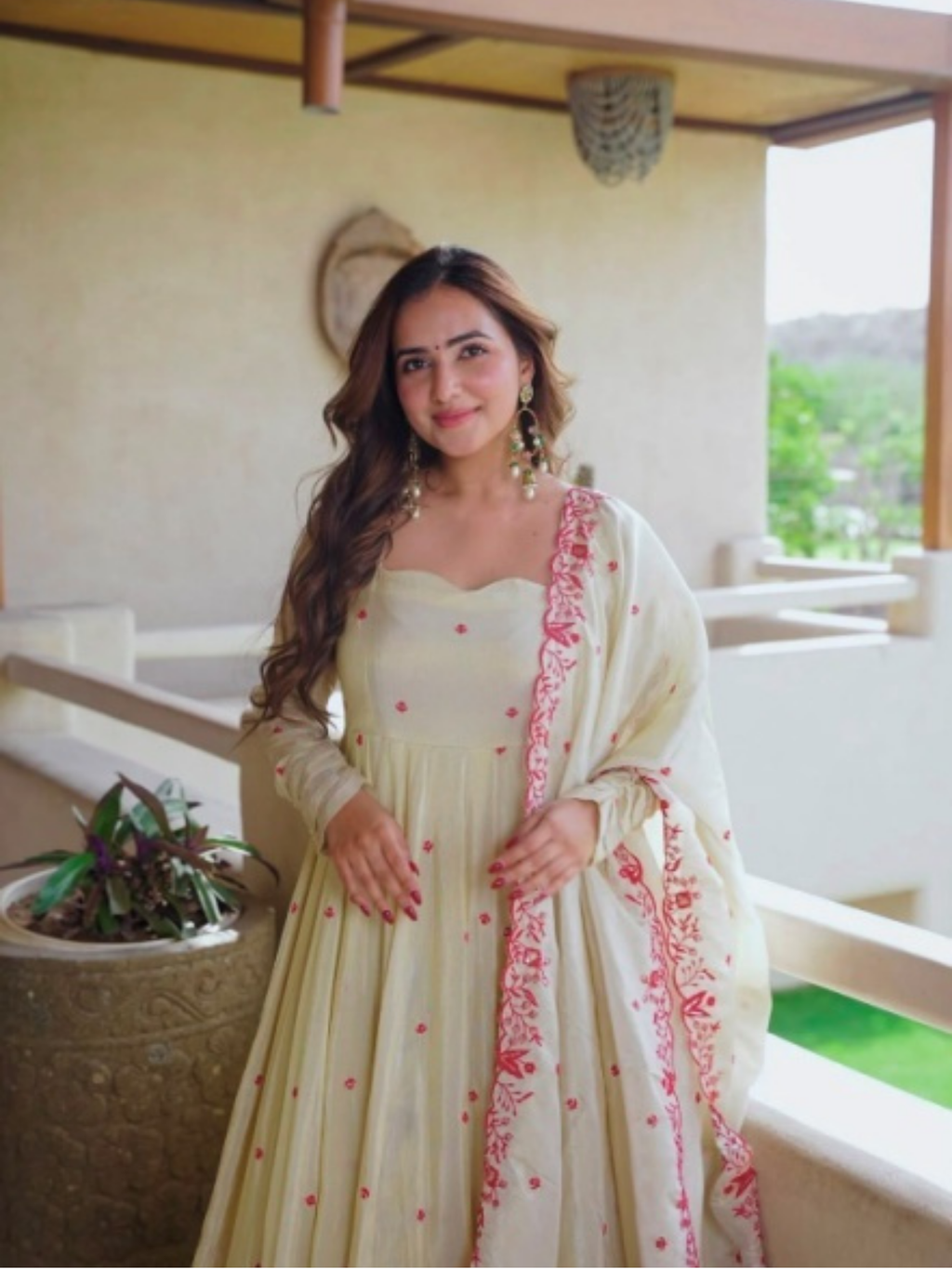 Salwar suit