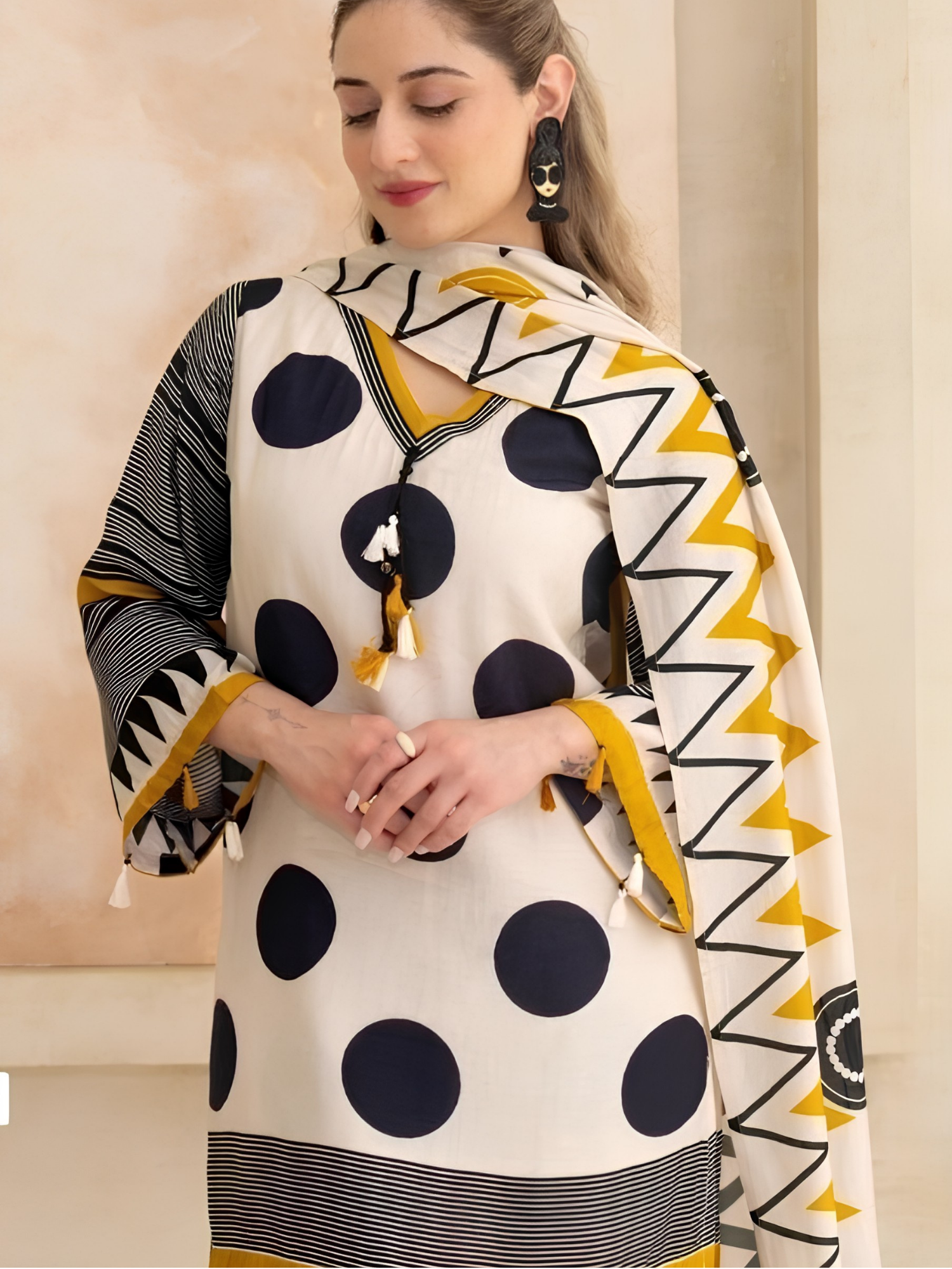 Salwar Suit