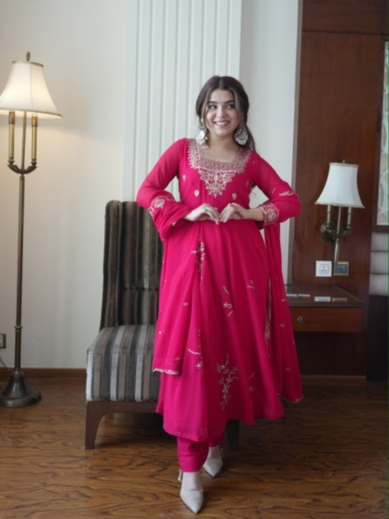 Salwar suit