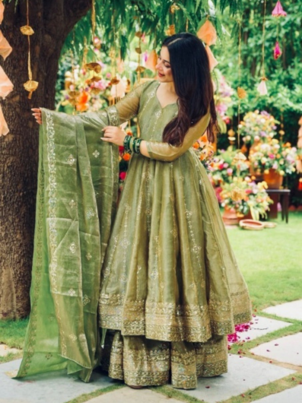 Salwar suit