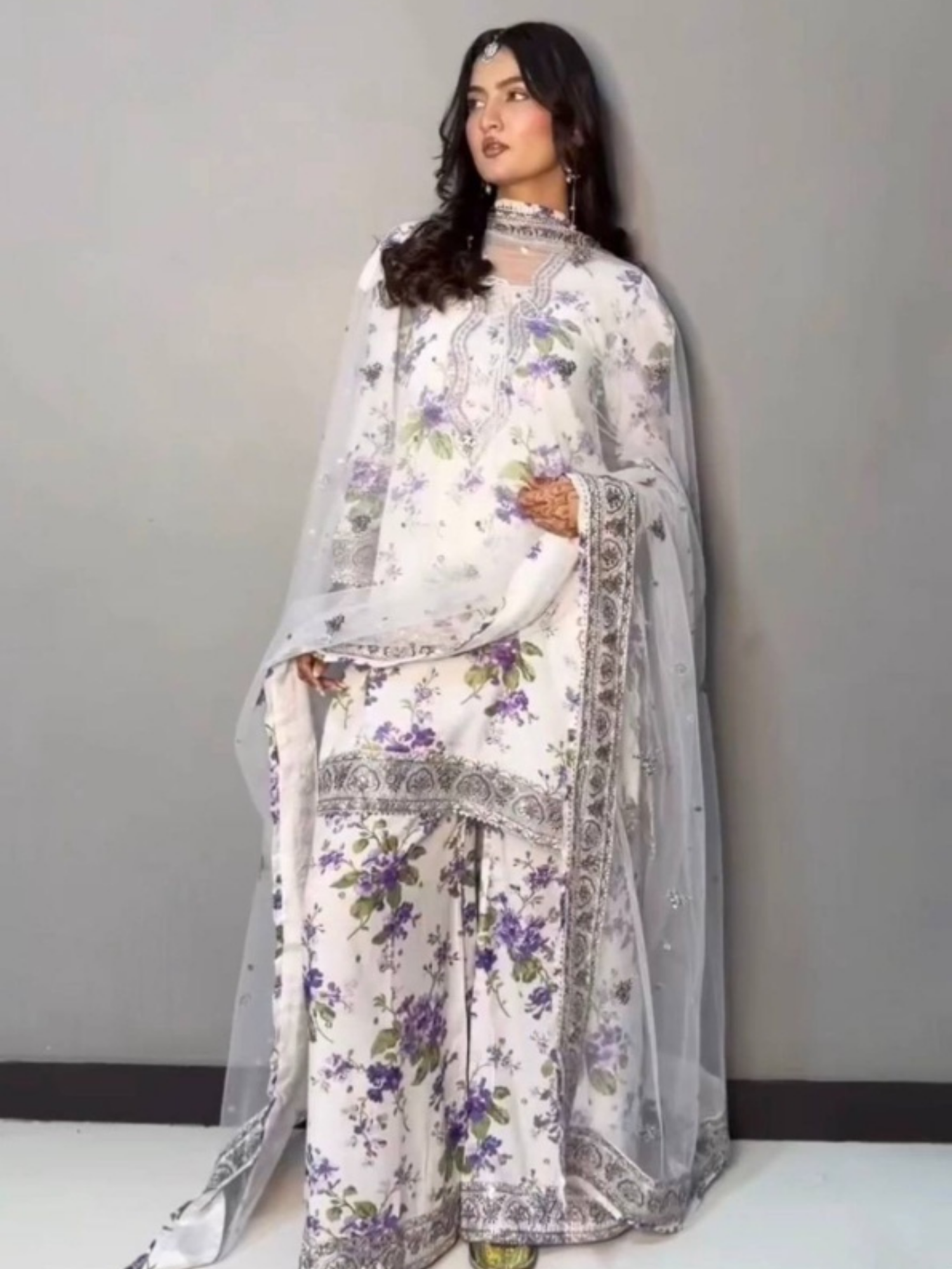 Salwar Suit