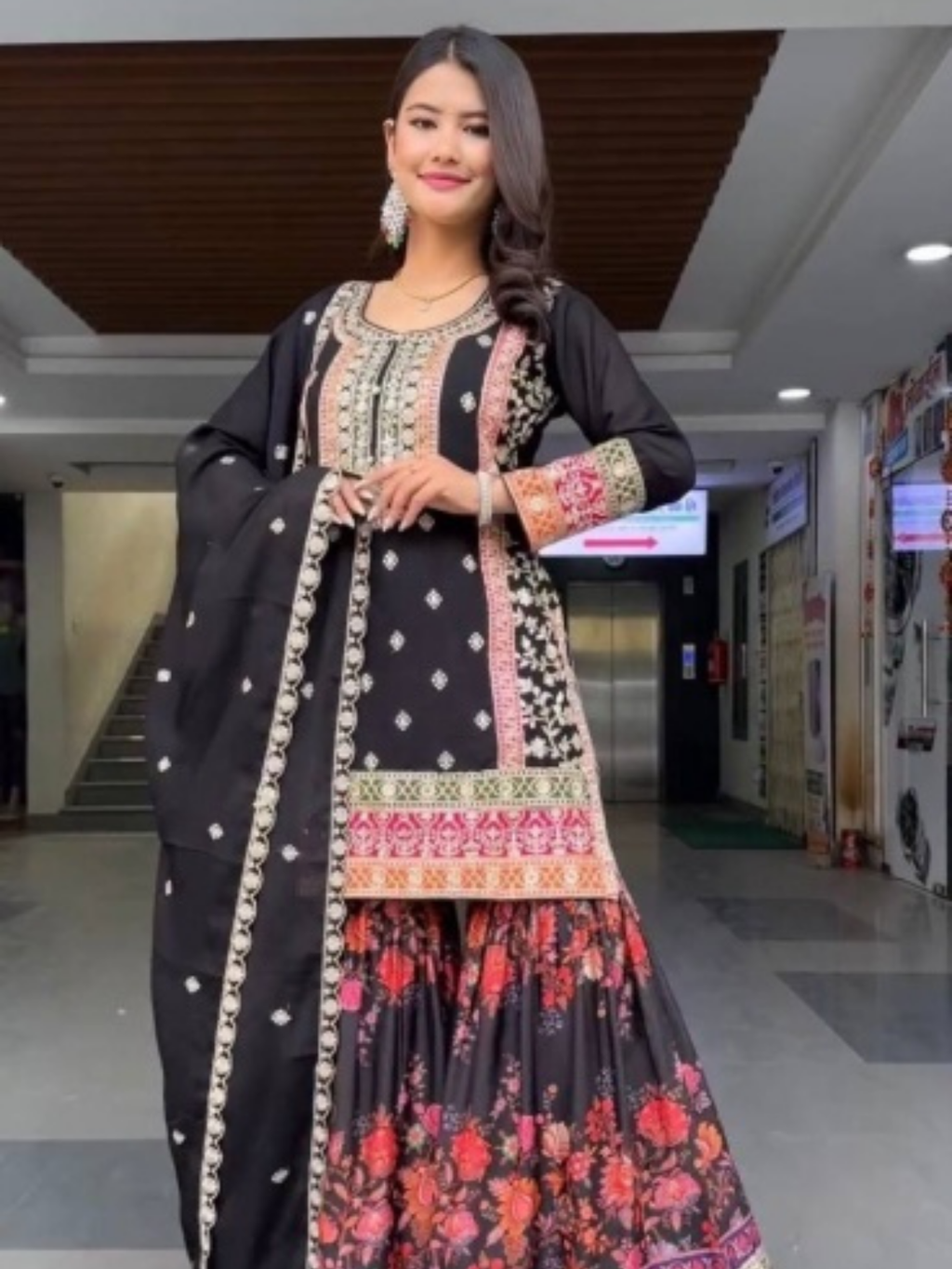Sharara set