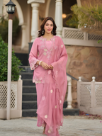 Salwar suit