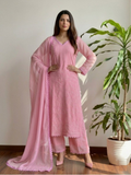 Salwar suit