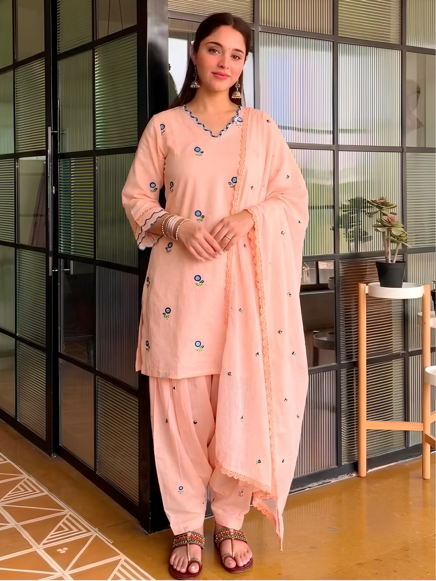 Salwar Suit