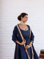 Salwar suit