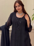 Salwar suit