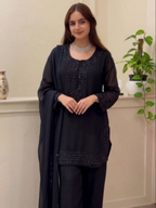 Salwar suit