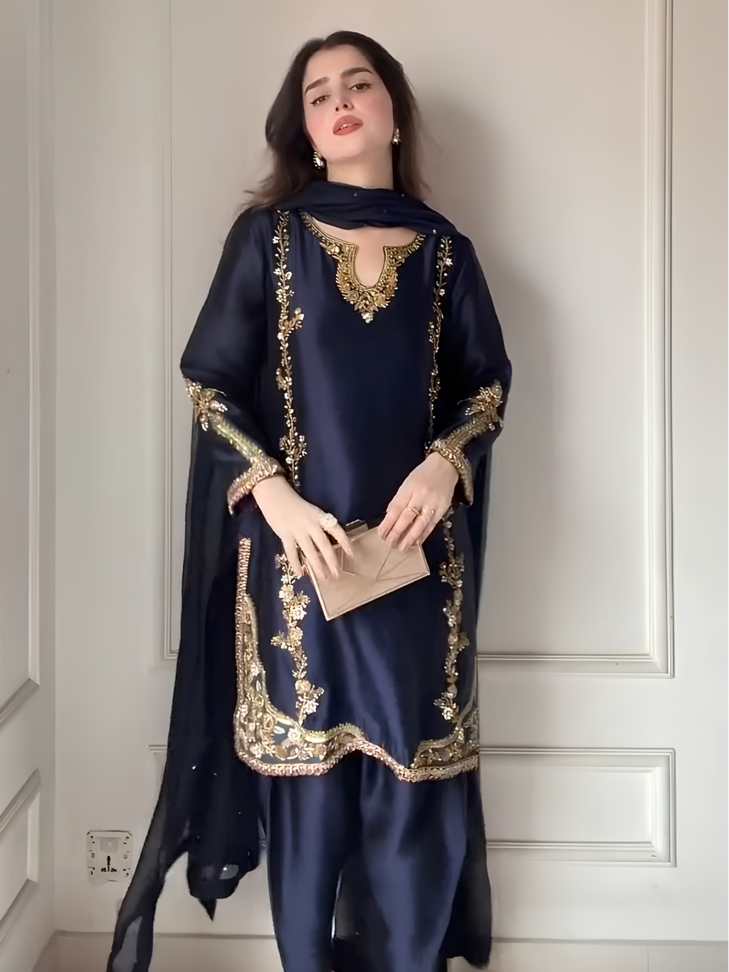 Salwar Suit